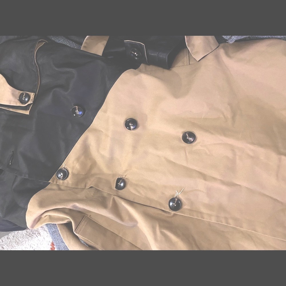BOTTEGA VENETA NWT Leather and Wool Trench. - Picture 12 of 13